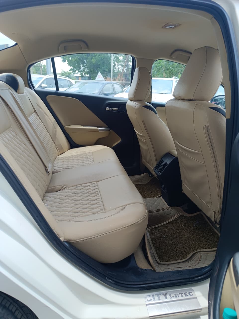 Honda City(2014-2017) V Petrol